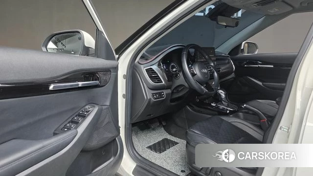 Kia Seltos id 4402661 из Кореи 18