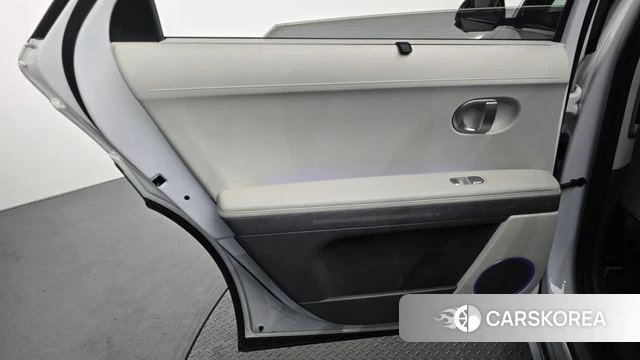 Hyundai Ionic 5 id 4618389 из Кореи 18