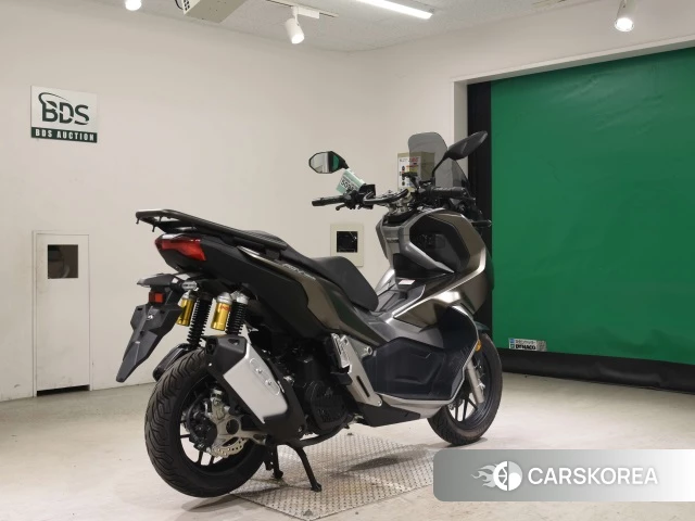 Проданный Honda ADV150 2019 из Японии, фото 2