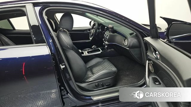 Kia Stinger Meister id 4535385 из Кореи 17