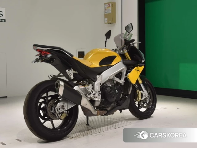 Проданный Aprilia TUONO V4R 2012 из Японии, фото 2