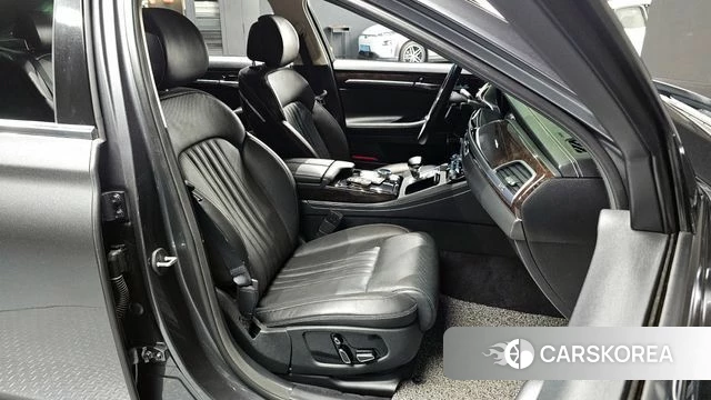 Genesis G90 id 4339372 из Кореи 18
