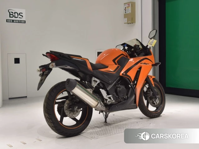 Проданный Honda CBR250R ABS 2016 из Японии, фото 2