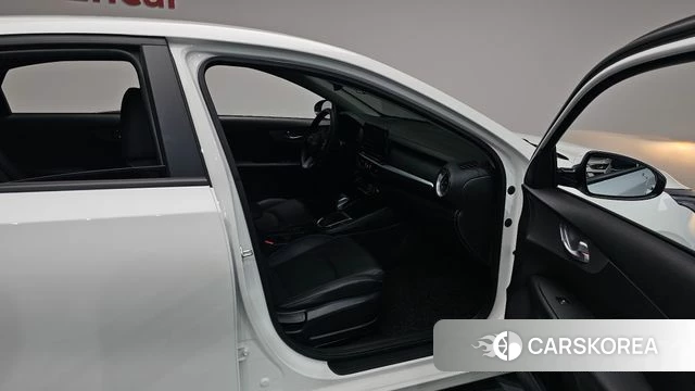 Kia The New K3 2nd generation id 4415352 из Кореи 18