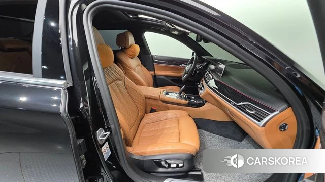 BMW 7 Series (G11) id 4900180 из Кореи 18