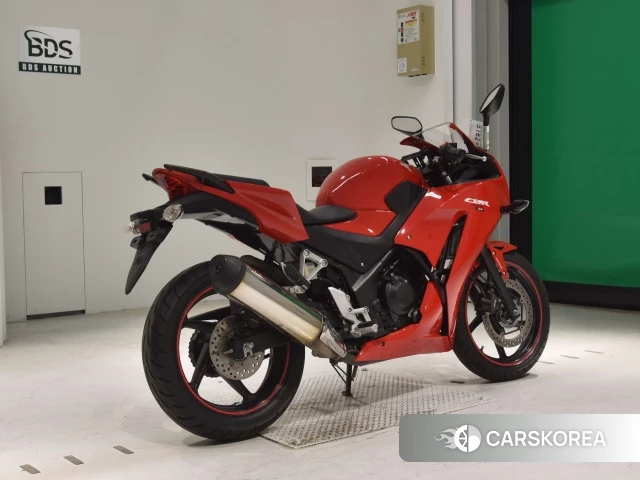 Проданный Honda CBR250R ABS 2015 из Японии, фото 2