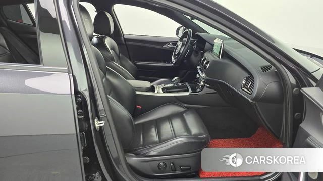 Kia Stinger id 4447967 из Кореи 18