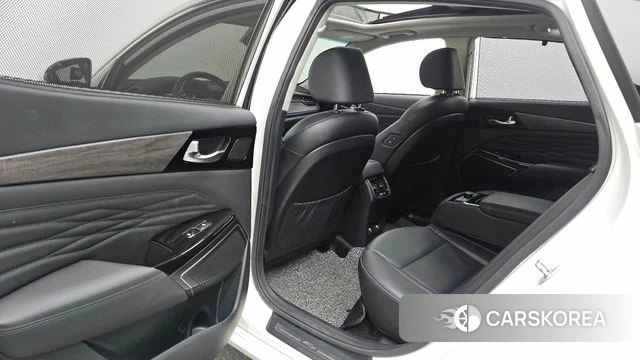 Kia K7 Premier Hybrid id 4780069 из Кореи 18