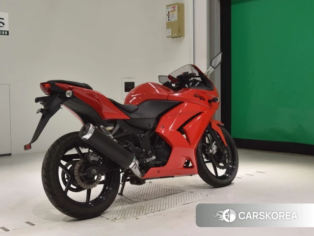 Проданный Kawasaki NINJA 250R 2012 из Японии, фото 2