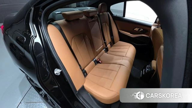 BMW 3 Series (G20) id 4516368 из Кореи 18