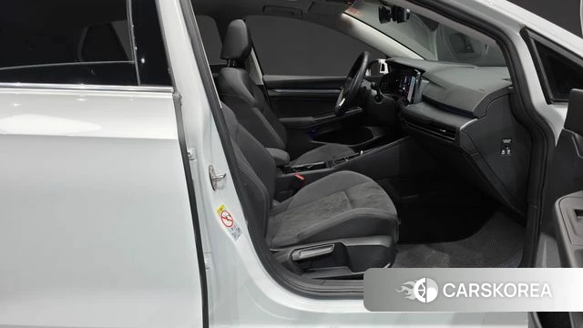 Volkswagen Golf 8th Generation id 4716206 из Кореи 18