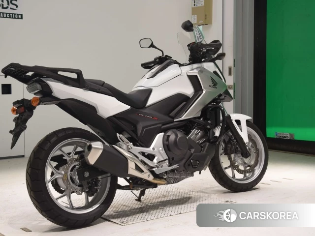 Проданный Honda NC750X LD DCT 2017 из Японии