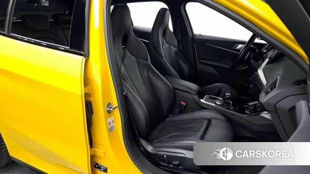 BMW 1 Series (F40) id 4201983 из Кореи 18