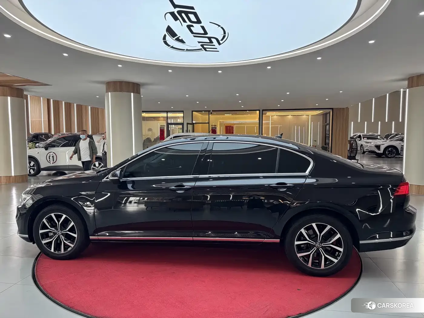 Volkswagen Magotan id 4547337 из Китая 18