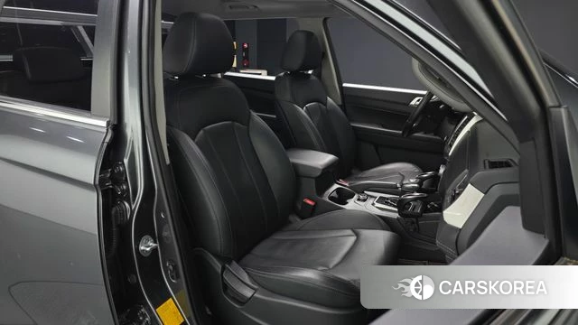 Ssangyong Rexton Sports id 4417067 из Кореи 18