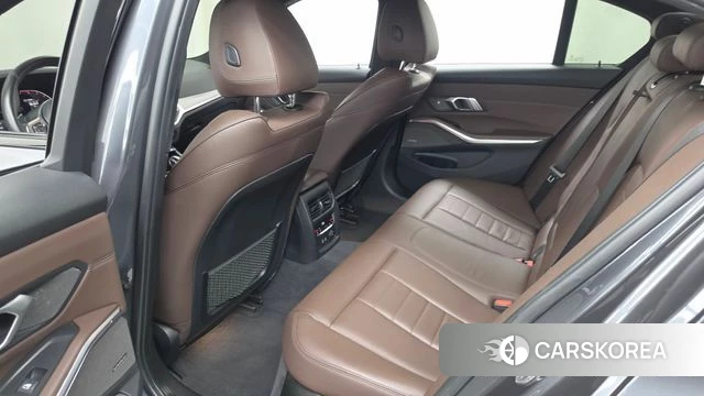 BMW 3 Series (G20) id 4836783 из Кореи 18
