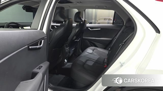 Kia Di Ol Nu Niro id 4566066 из Кореи 18