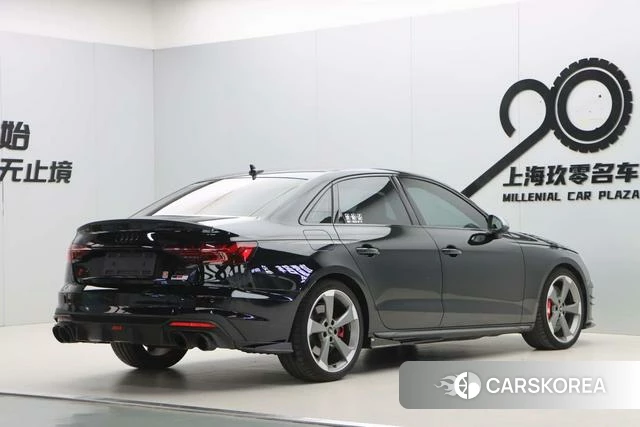 Audi S4 id 4329179 из Китая 18