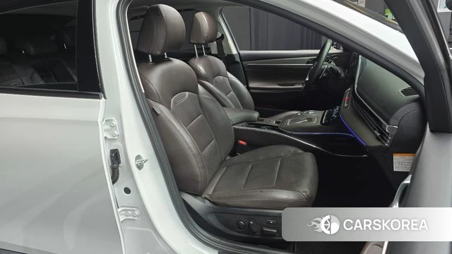 Hyundai The New Grandeur IG Hybrid id 4423875 из Кореи 18