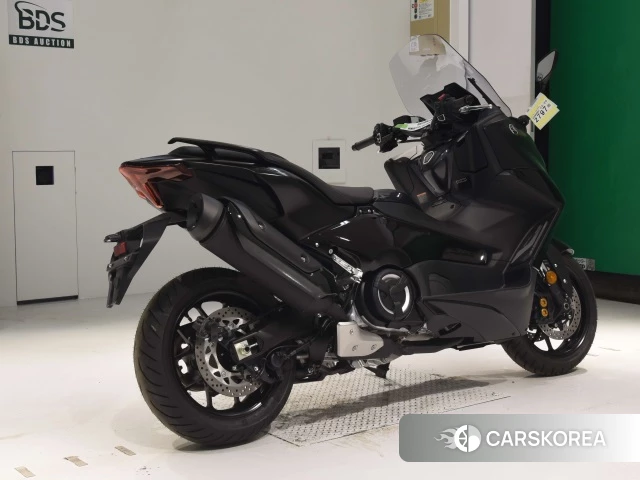 Проданный Yamaha T-MAX 560 TECH MAX 2024 из Японии, фото 2