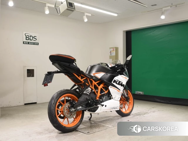 Проданный KTM RC 390 2016 из Японии, фото 2