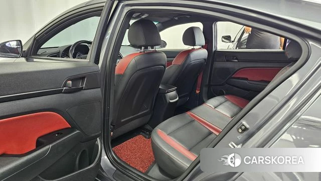 Hyundai Avante AD id 4477569 из Кореи 18