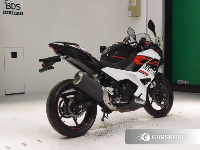 Проданный Kawasaki NINJA 400 2020 из Японии, фото 2