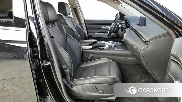 Genesis GV70 id 4244930 из Кореи 18