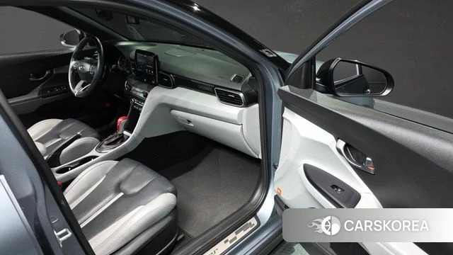 Hyundai Veloster (JS) id 4531029 из Кореи 18