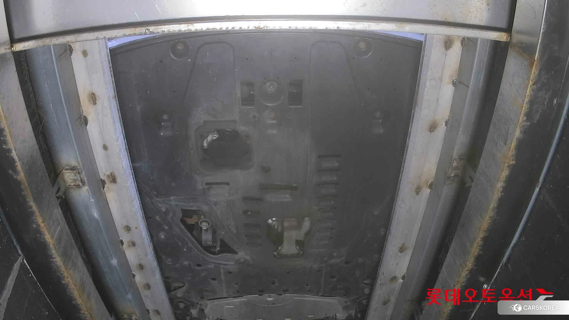 Kia Carnival id 4679348 из Кореи 18