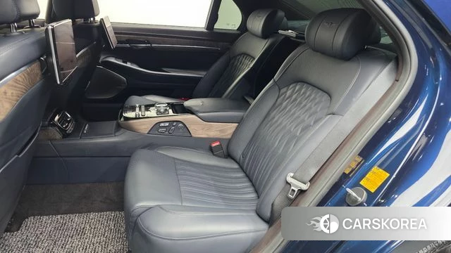 Genesis G90 id 4331003 из Кореи 18