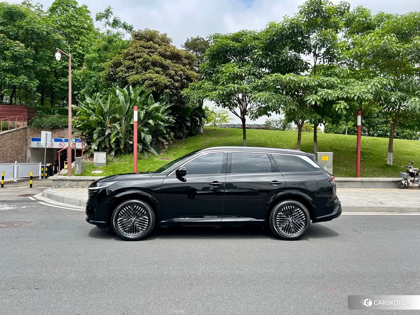 Nissan Pathfinder id 4634861 из Китая 18