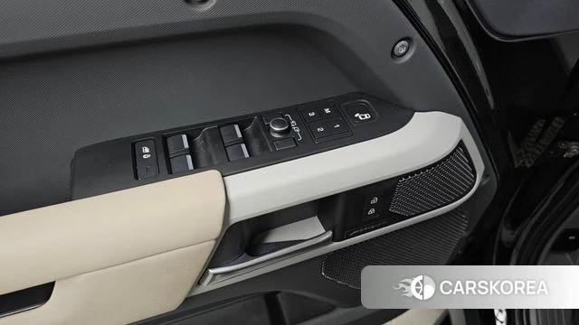 Land Rover Defender (L663) id 4293451 из Кореи 18