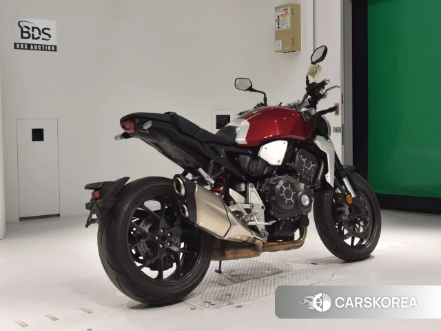 Проданный Honda CB1000R 2019 из Японии, фото 2