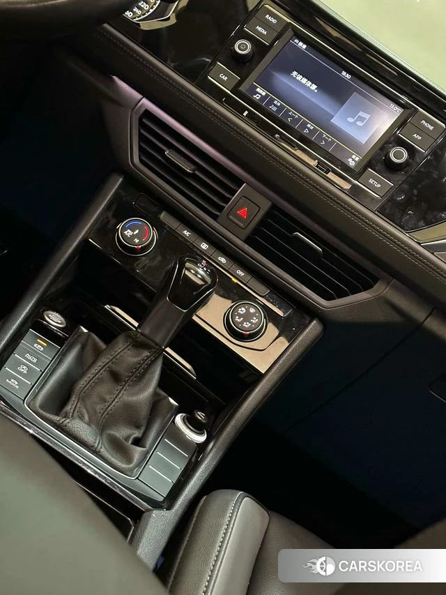 Volkswagen Sagitar id 4253347 из Китая 18