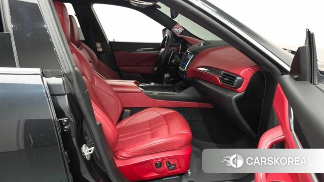 Maserati Levante id 4698923 из Кореи 18