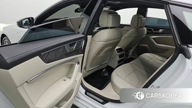 Audi A7 (4K) id 4695849 из Кореи 18