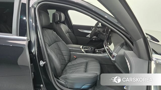 BMW i7 (G70) id 4523081 из Кореи 18