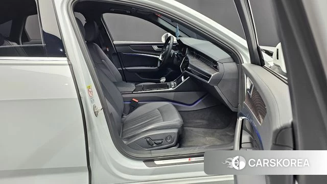 Audi A6 (C8) id 4223361 из Кореи 18