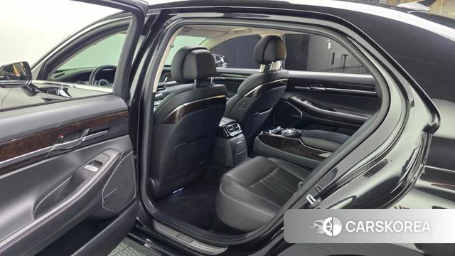 Genesis G90 id 4615106 из Кореи 18