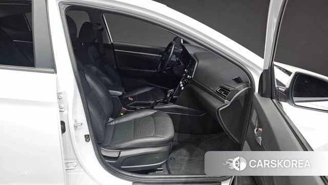 Hyundai The New Avante AD id 4471047 из Кореи 18