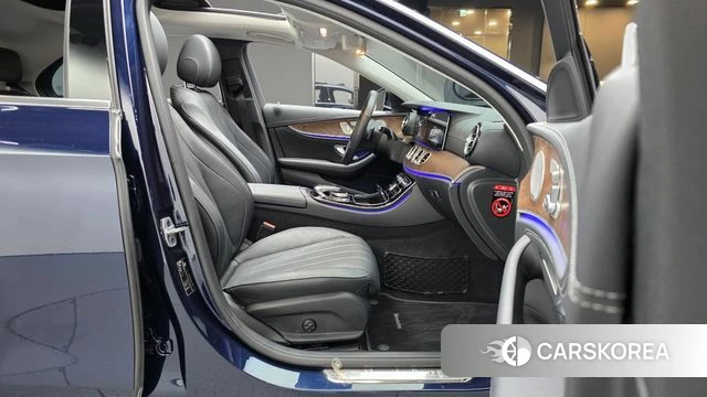 Mercedes-Benz E-Class W213 id 4770367 из Кореи 18