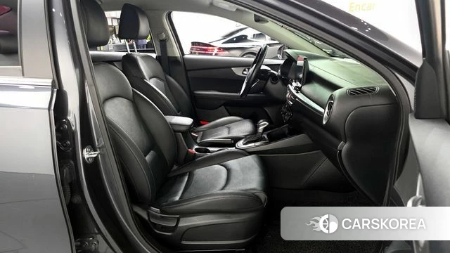 Kia Come New K3 id 4188207 из Кореи 18