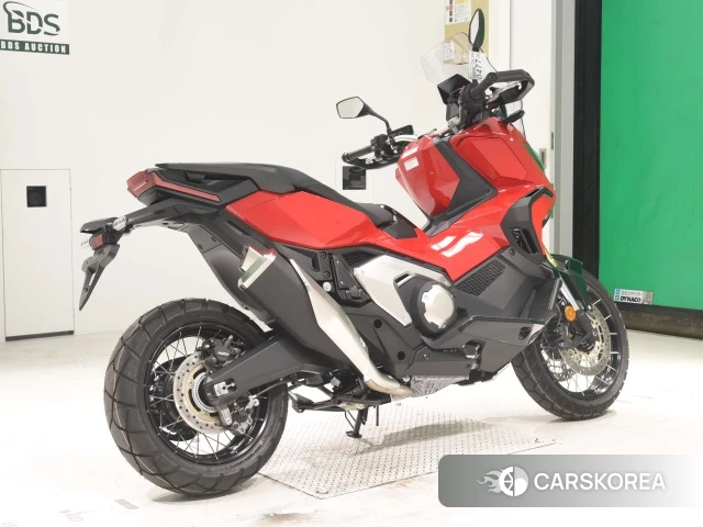 Проданный Honda X-ADV 750 2024 из Японии
