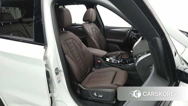 BMW X3 (G01) id 4562148 из Кореи 17