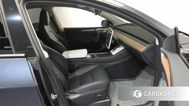 Tesla Model Y id 4292395 из Кореи 18