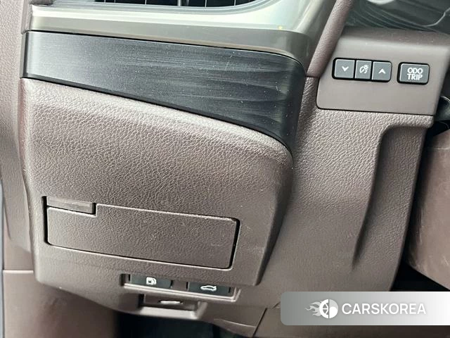 Lexus ES id 4274714 из Китая 18