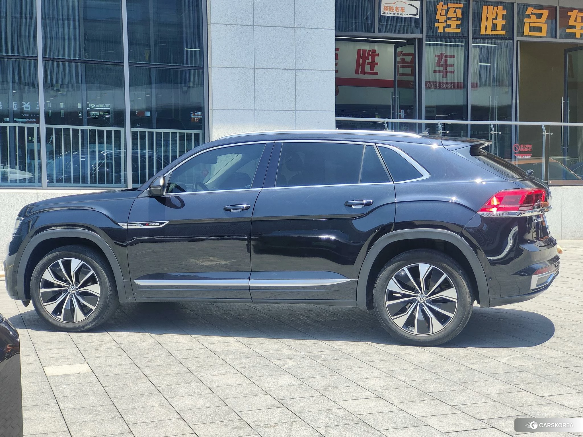Volkswagen Tourang id 4440972 из Китая 18