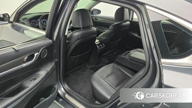 Hyundai Grandeur IG id 4448371 из Кореи 18