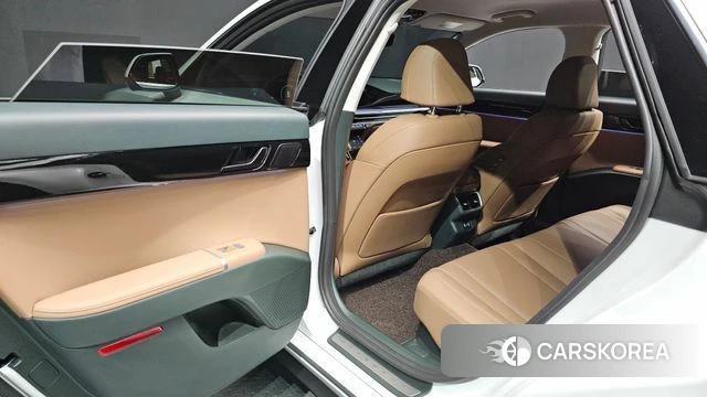 Hyundai Grandeur Hybrid (GN7) id 4602469 из Кореи 18